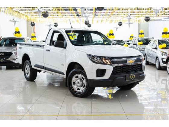 CHEVROLET S10 2.8 16V TURBO DIESEL LS CS 4X4 MANUAL CHEVROLET S10 2.8 16V TURBO DIESEL LS CS 4X4 MANUAL